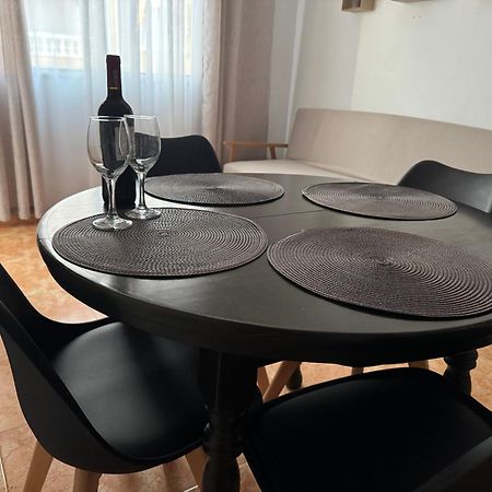 Almuden'S Green Apartment, High-Speed Free Wifi, 250M To Beach, The Center Of Torrevieja Exteriér fotografie